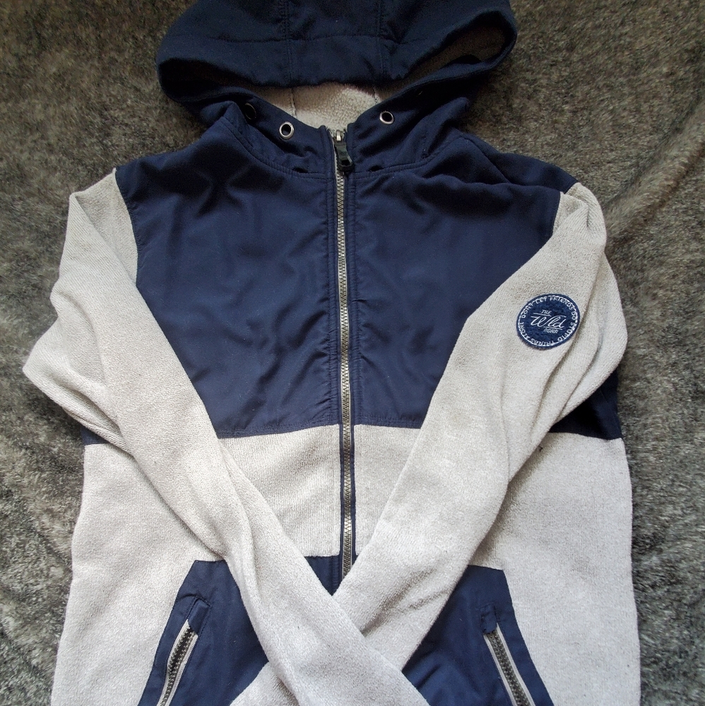 Jackets - Picture 5 of 5